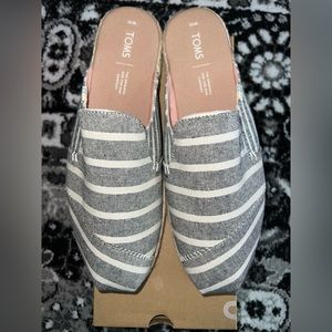 TOMS backless slip-ons espadrilles grey & white striped - size 10, used